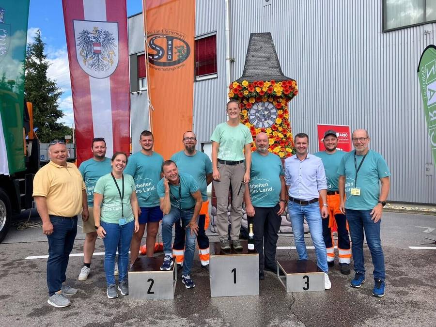 LandOÖ-Elisabeth Schatzl.jpg