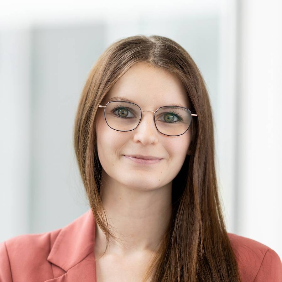 Jaqueline Grill-2067x2068.jpg